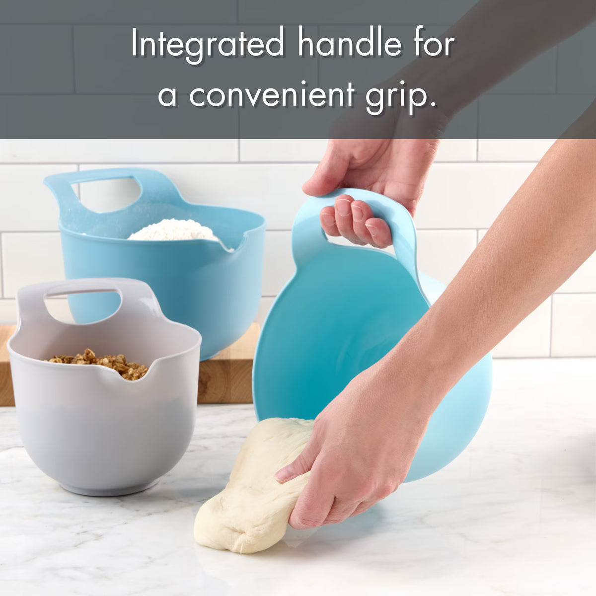 Mainstays 4-Piece Nesting Plastic Mixing Bowl Set with Pour Spouts and Handles