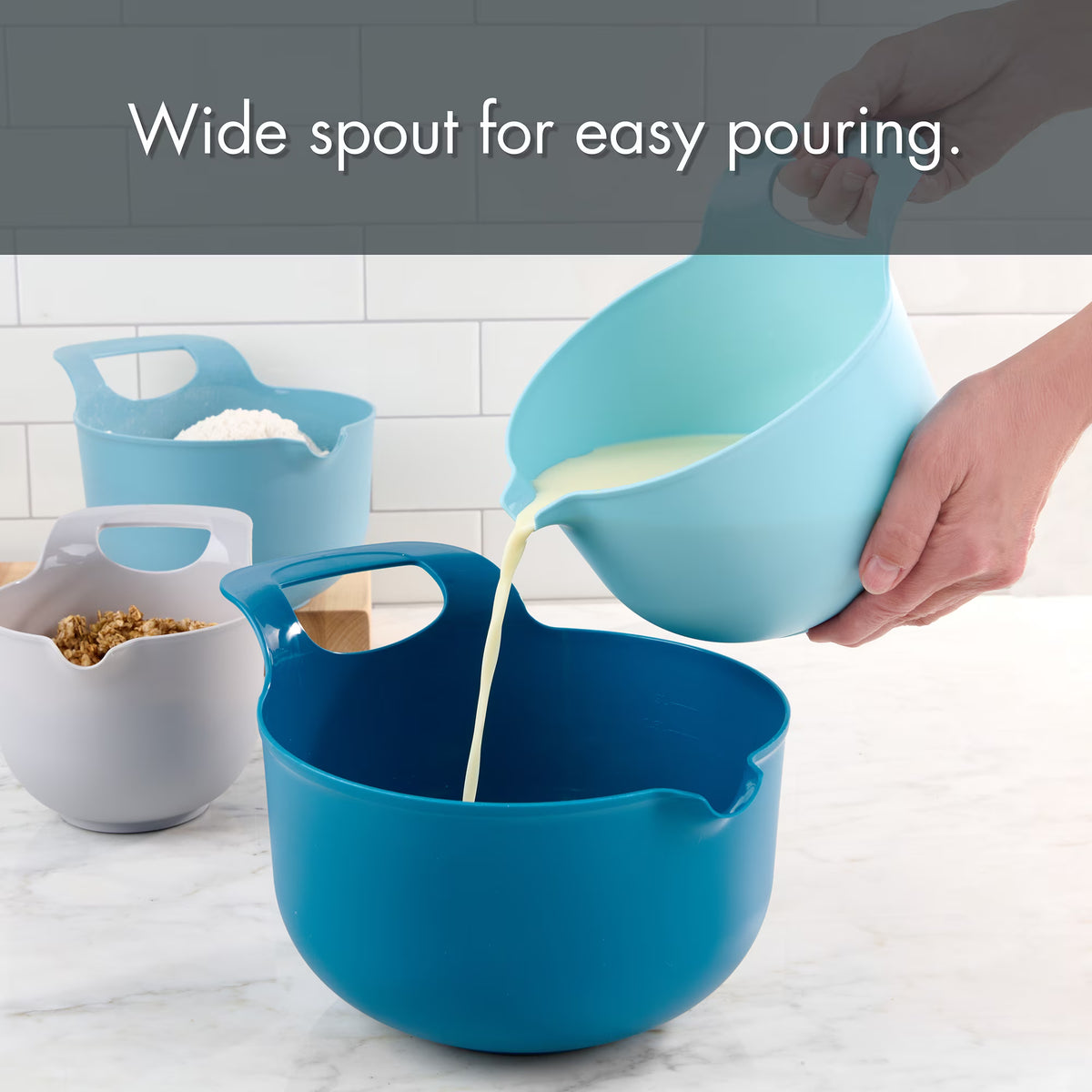 Mainstays 4-Piece Nesting Plastic Mixing Bowl Set with Pour Spouts and Handles